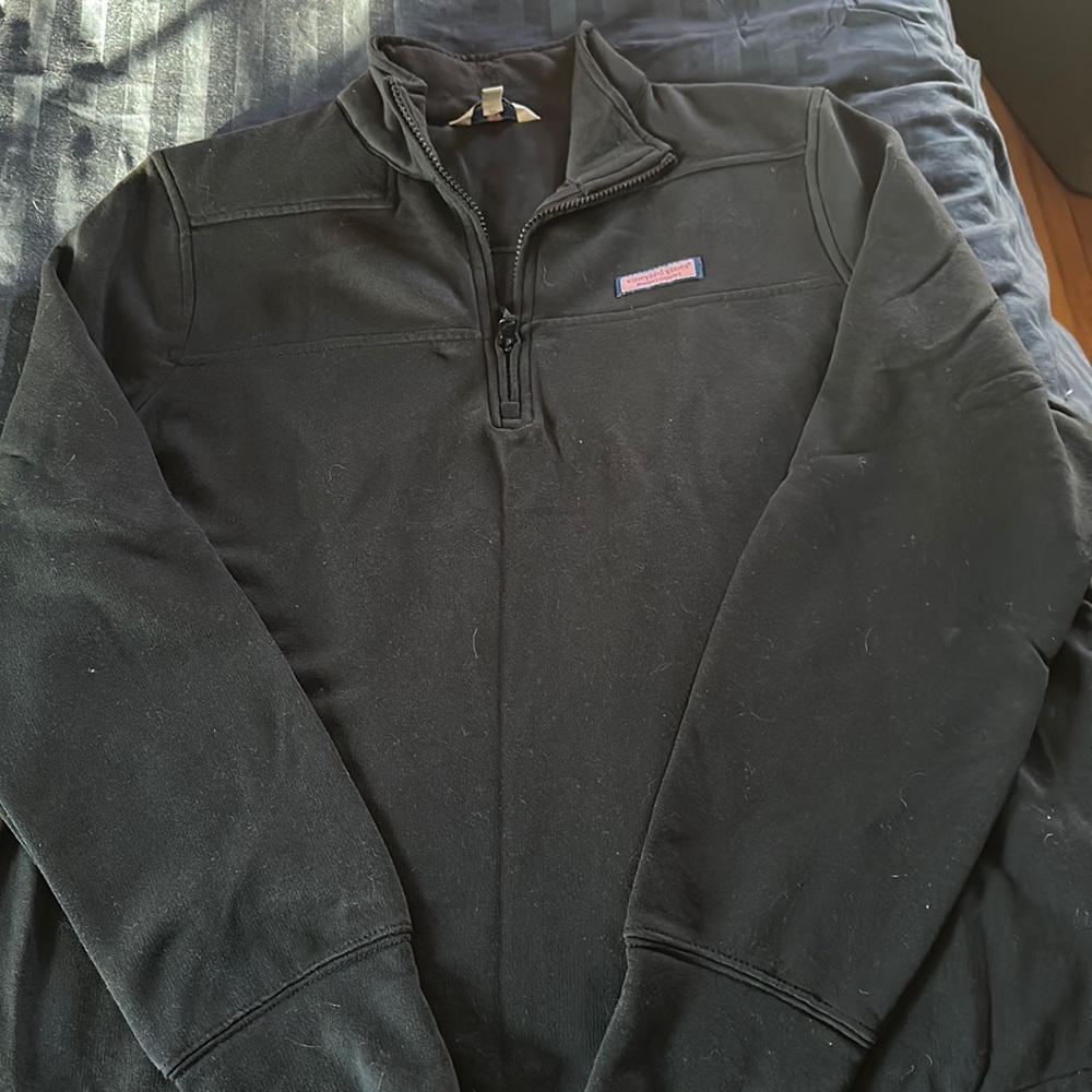 Vineyard Vines, black Shep Shirt, size large, excellent condition